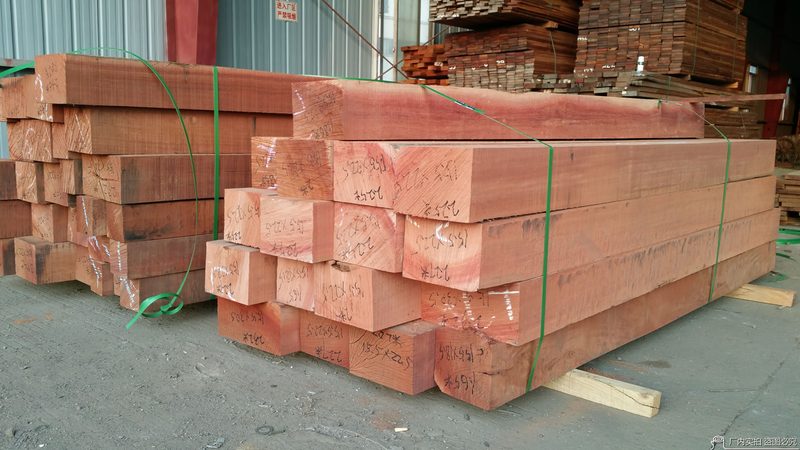 SPC地板厚度，揭秘其对地板寿命的影响